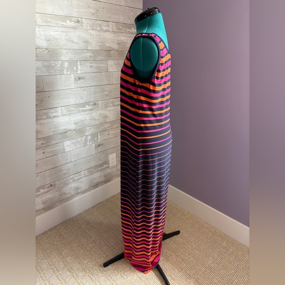 Roz & Ali Pink and Orange Sleeveless Maxi Dress - Picture 3 of 8